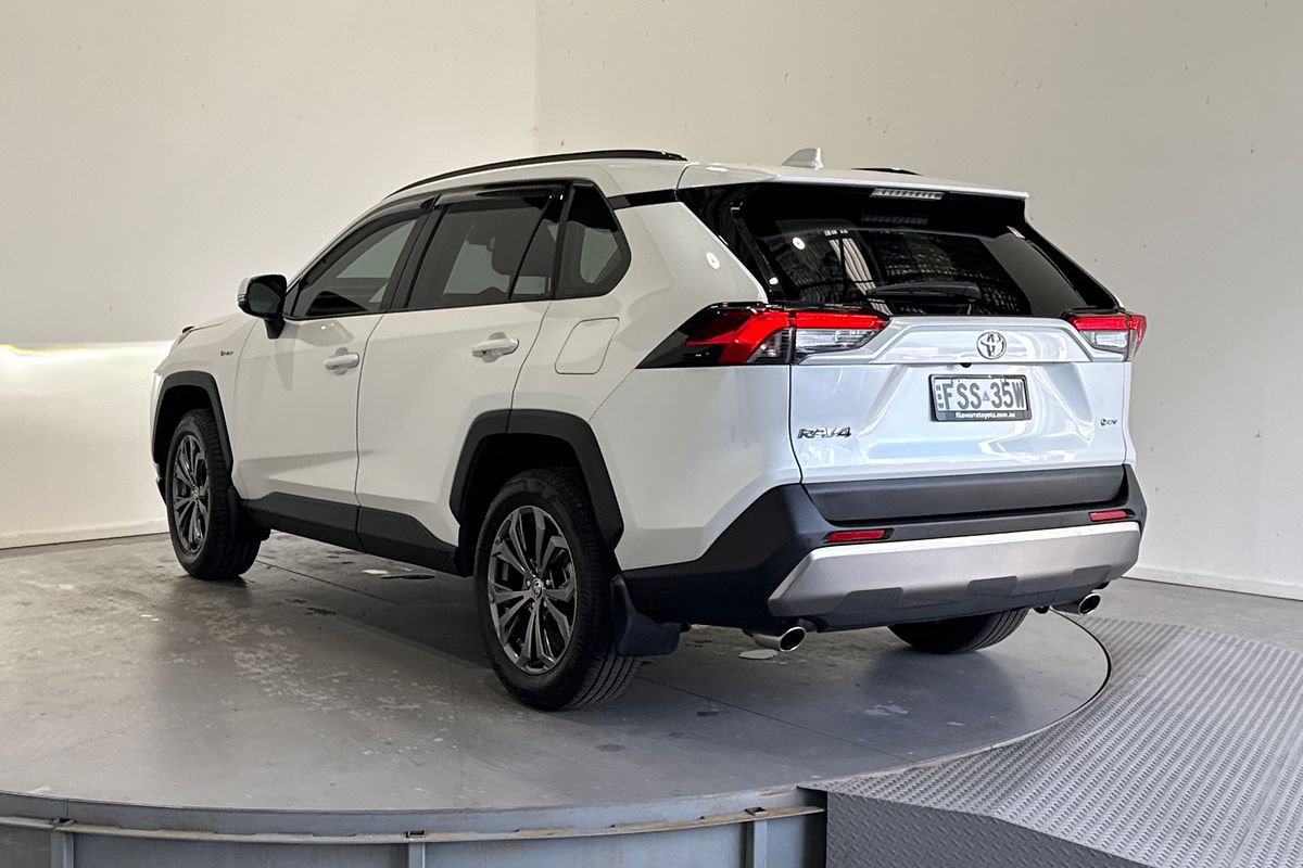 2025 Toyota RAV4 GXL AXAH52R