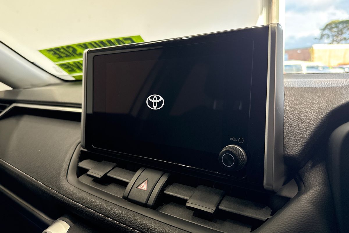 2025 Toyota RAV4 GXL AXAH52R