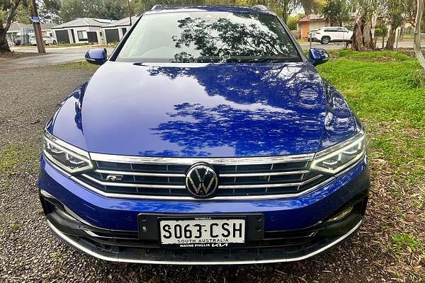2022 Volkswagen Passat 206TSI R-Line B8 thumb-4