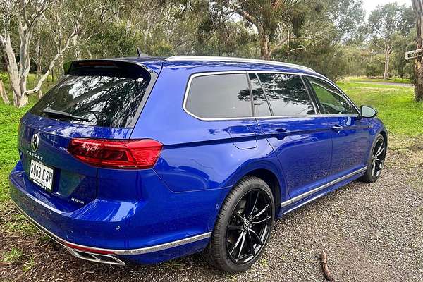2022 Volkswagen Passat 206TSI R-Line B8 thumb-10