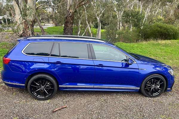 2022 Volkswagen Passat 206TSI R-Line B8 thumb-7