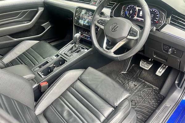 2022 Volkswagen Passat 206TSI R-Line B8 thumb-17