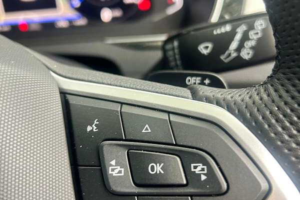2022 Volkswagen Passat 206TSI R-Line B8 thumb-30