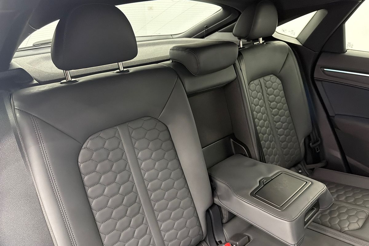 2023 Audi RS Q3 F3