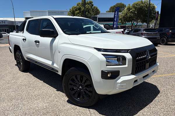2025 Mitsubishi Triton GLX-R MV 4X4