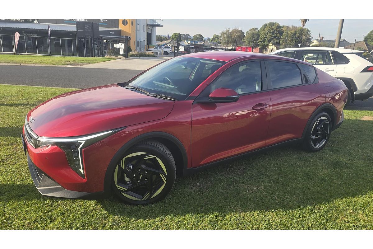2025 Kia K4 Sport+ CL4m