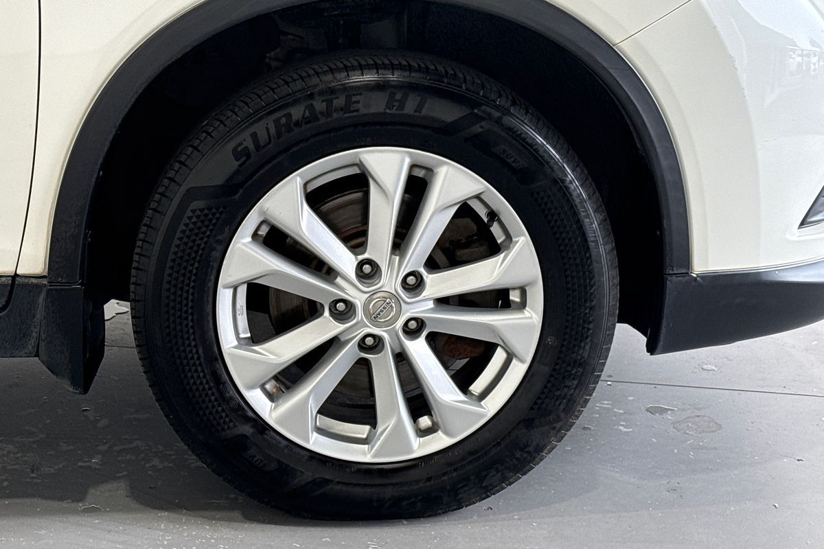 2015 Nissan X-TRAIL ST-L (FWD) T32