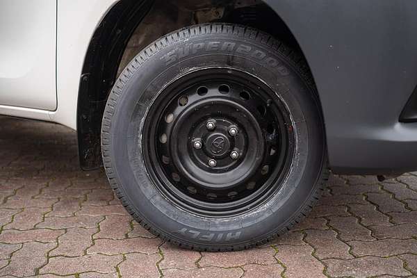 2019 Toyota Hilux Workmate TGN121R Rear Wheel Drive thumb-2