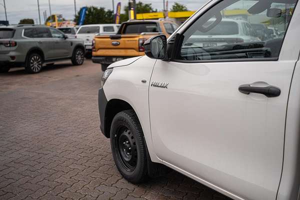 2019 Toyota Hilux Workmate TGN121R Rear Wheel Drive thumb-10