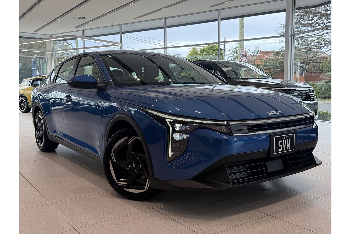2025 Kia K4 Sport CL4m
