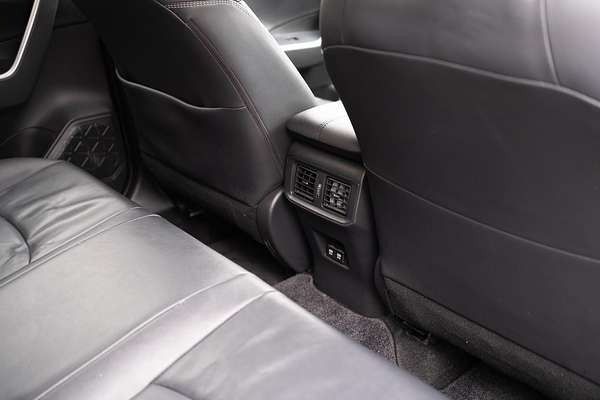 2020 Toyota RAV4 Cruiser AXAH54R thumb-6