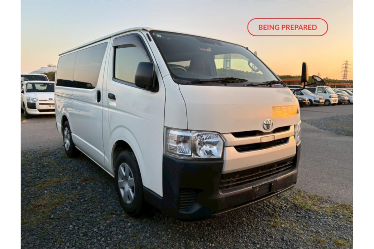 2020 Toyota Hiace DX
