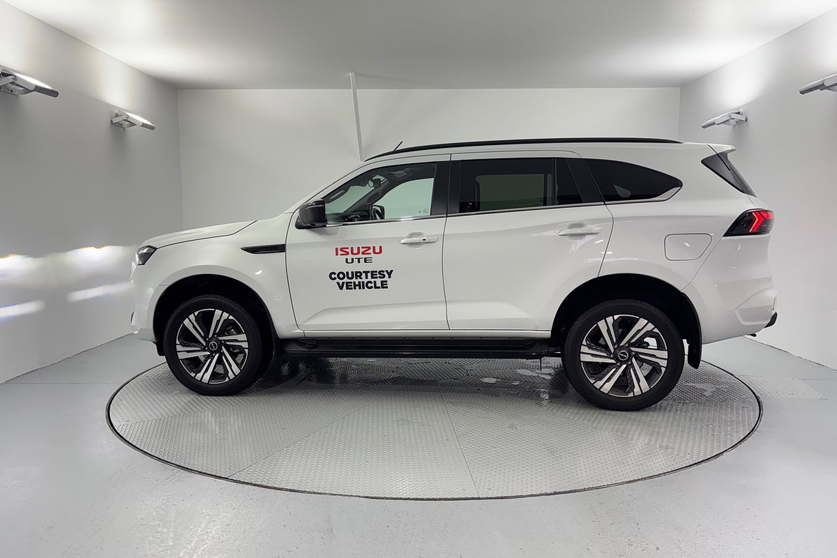 2025 Isuzu MU-X LS-T