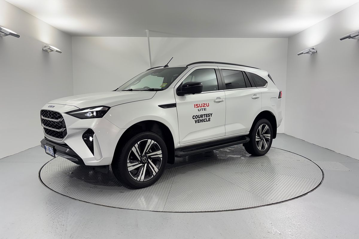 2025 Isuzu MU-X LS-T