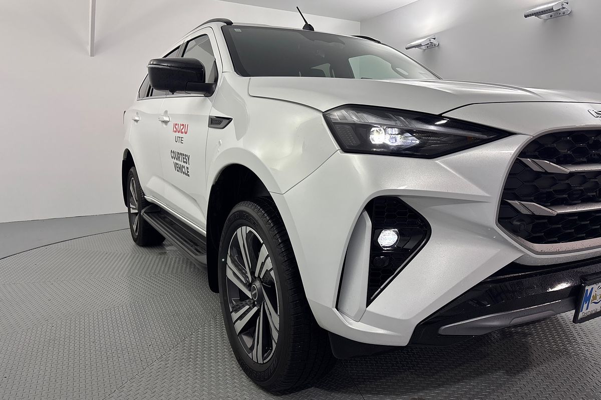 2025 Isuzu MU-X LS-T