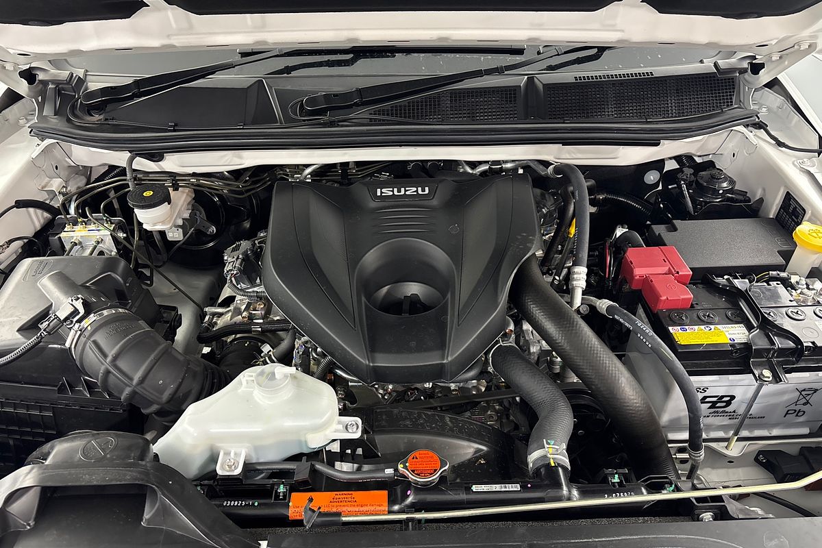 2025 Isuzu MU-X LS-T