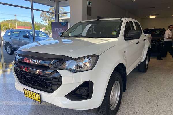 2025 Isuzu D-MAX SX 4X4