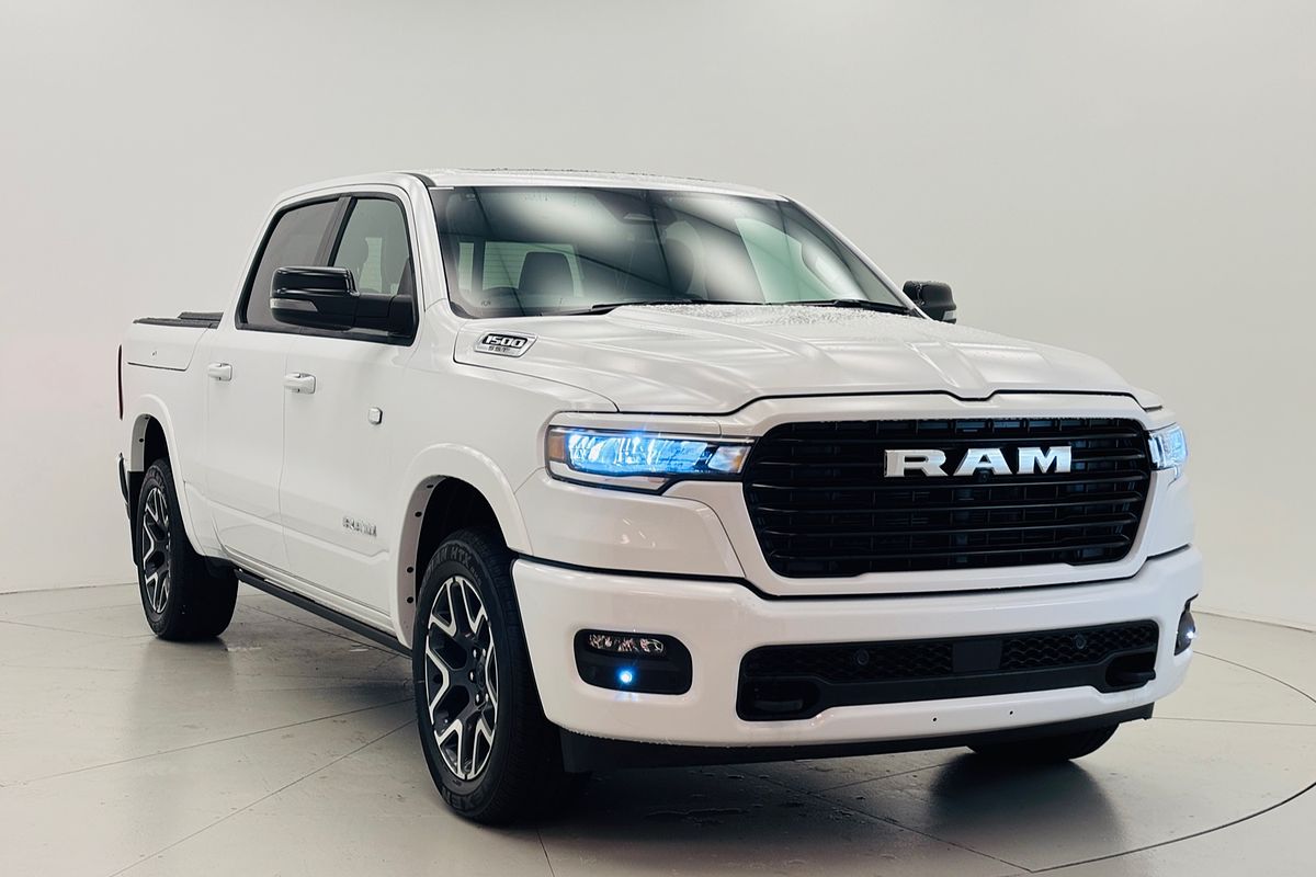 2025 Ram Trucks 1500 Laramie Sport (DT6P9821H.25/XB9) 2025 Ram Trucks 1500 Laramie Sport (DT6P9821H.25/XB9)