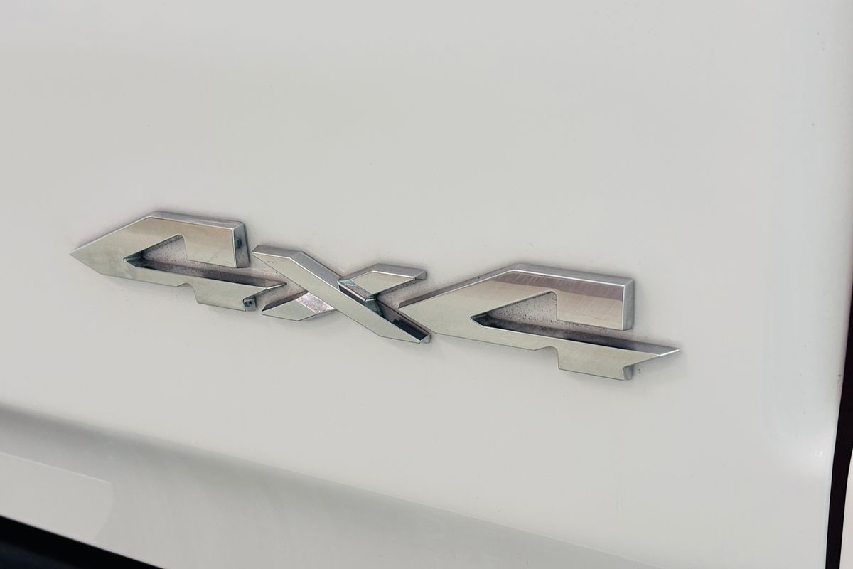 2025 Ram Trucks 1500 Laramie Sport (DT6P9821H.25/XB9)