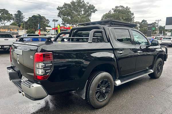 2019 Mitsubishi Triton GLS Premium MR 4X4 thumb-2