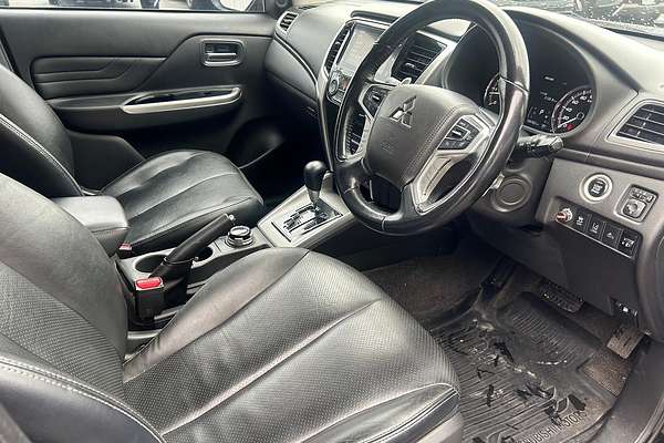2019 Mitsubishi Triton GLS Premium MR 4X4 thumb-8