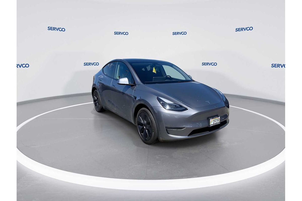 2025 Tesla Model Y Long Range