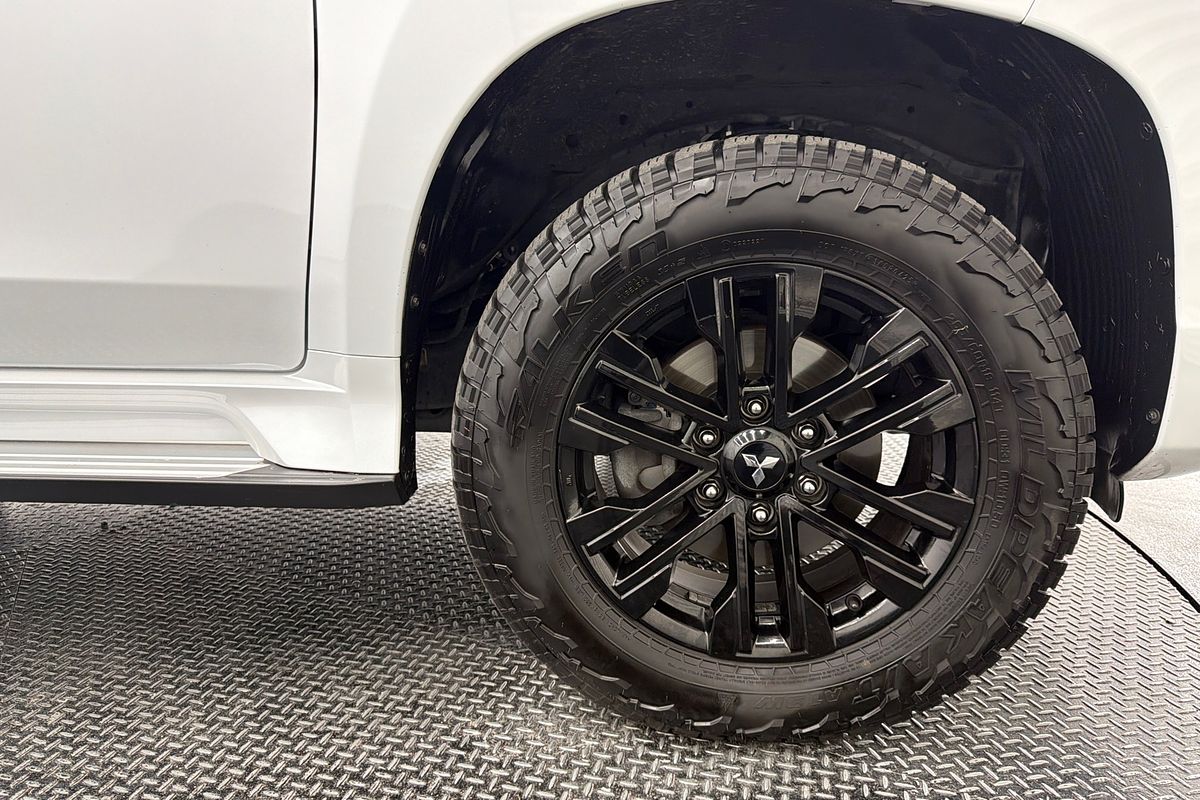 2022 Mitsubishi Pajero Sport GSR QF
