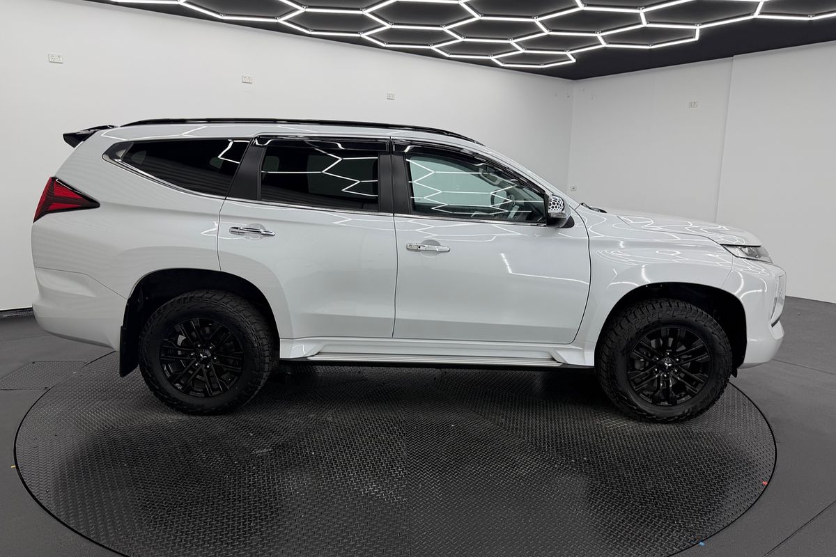 2022 Mitsubishi Pajero Sport GSR QF
