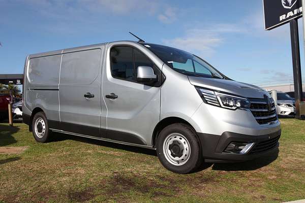 2026 Renault Trafic Premium X82 LWB Low Roof