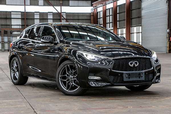 2019 INFINITI Q30 Sport H15