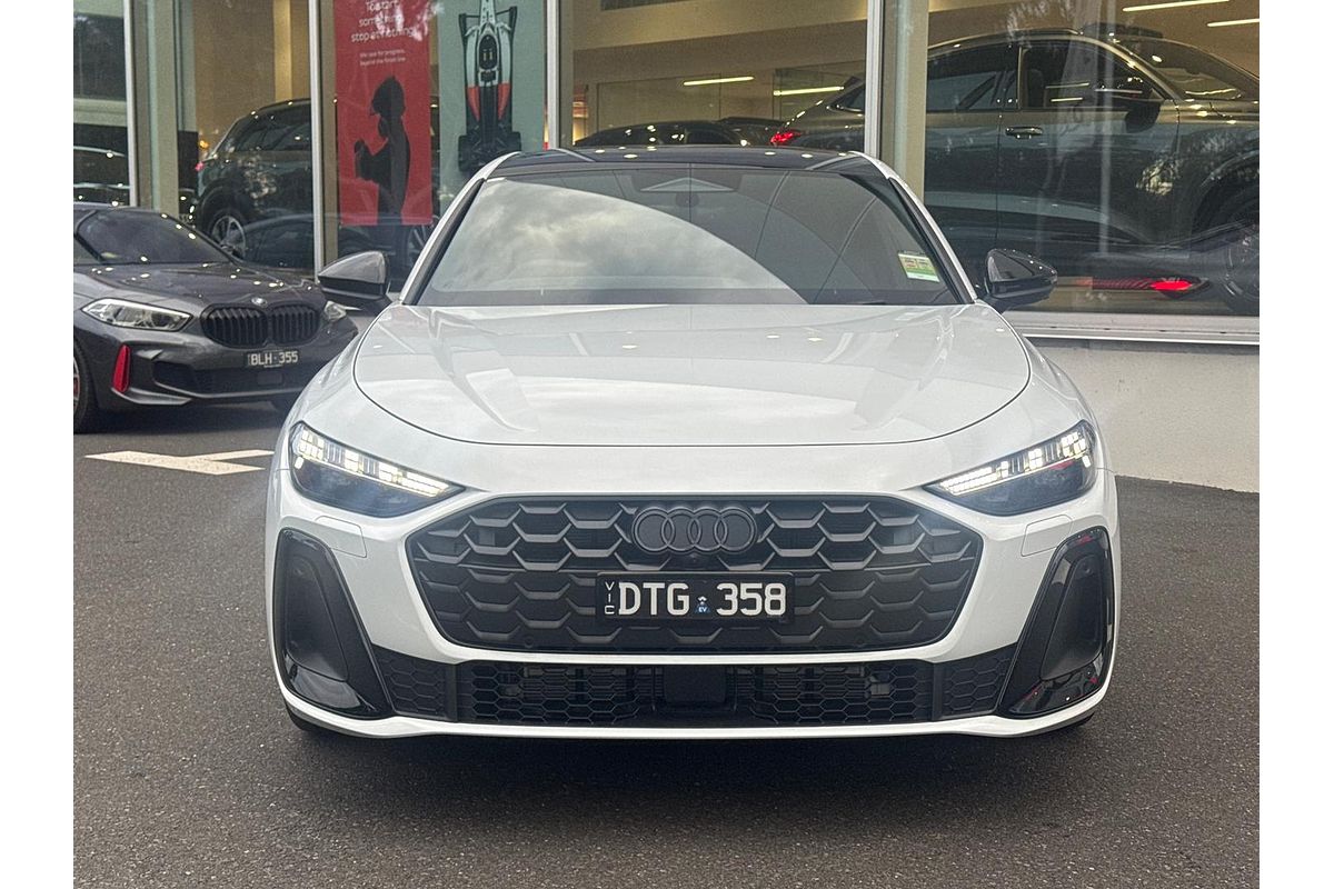 2025 Audi A5 e-hybrid S-Line B10