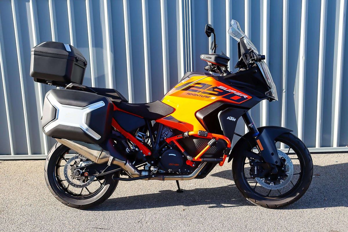 2022 KTM 1290 Super Adventure S Super Adventure
