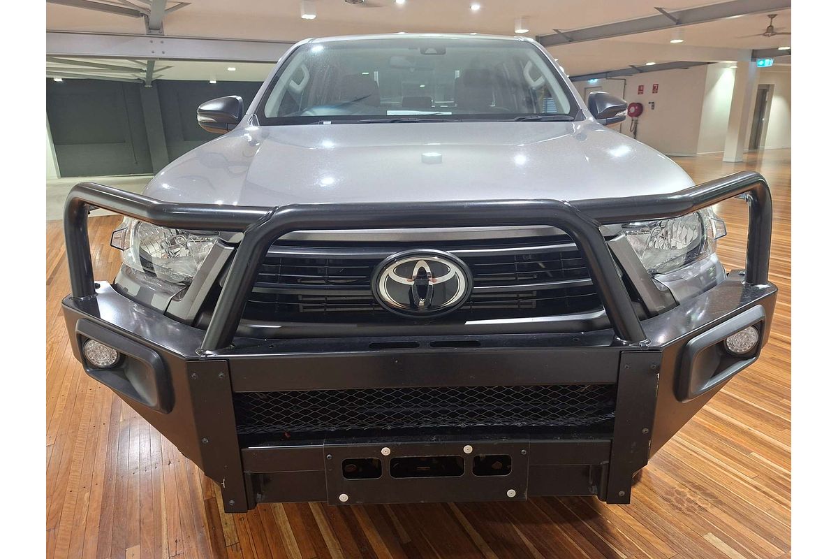 2022 Toyota Hilux SR GUN126R