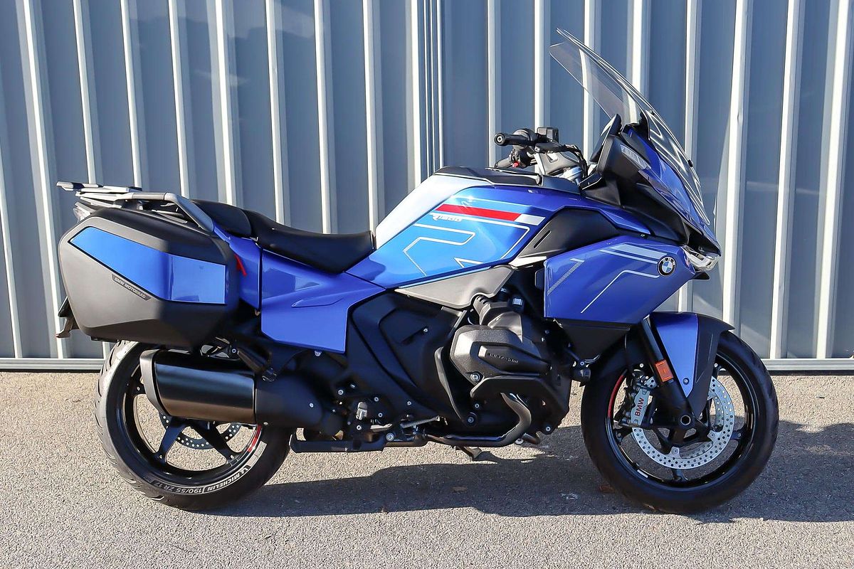 2025 BMW R 1300 RT Impulse R 1300