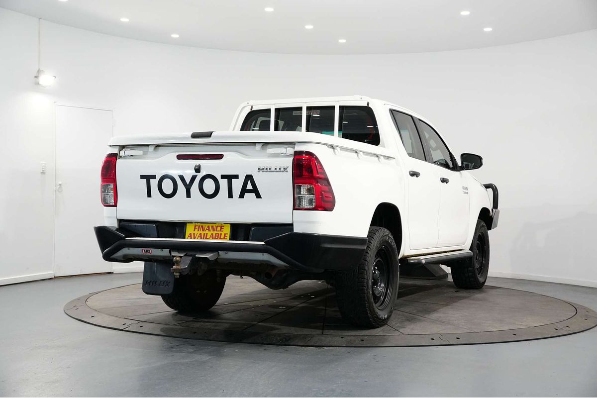 2021 Toyota Hilux SR GUN126R 4X4