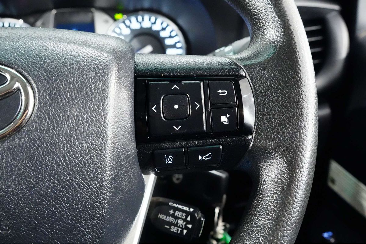 2021 Toyota Hilux SR GUN126R 4X4