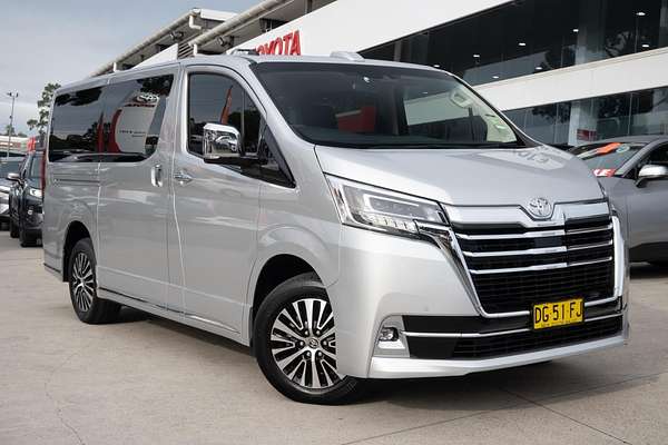 2023 Toyota Granvia GDH303R