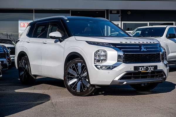 2026 Mitsubishi Outlander Exceed Tourer ZM