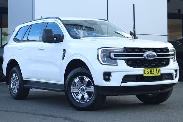 2024 Ford Everest Ambiente 2.0L