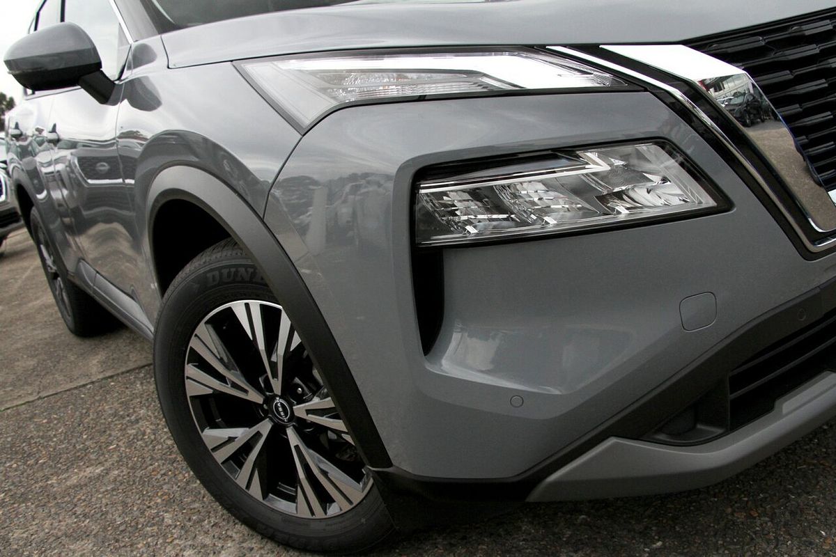 2025 Nissan X-TRAIL ST-L T33
