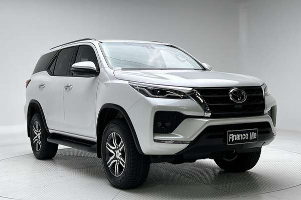2025 Toyota Fortuner GXL GUN156R thumb-0