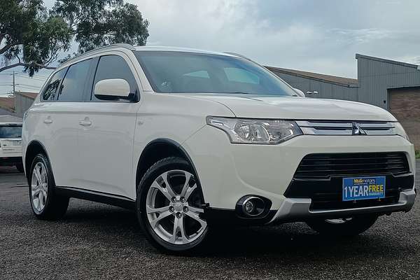2014 Mitsubishi Outlander ES ZJ