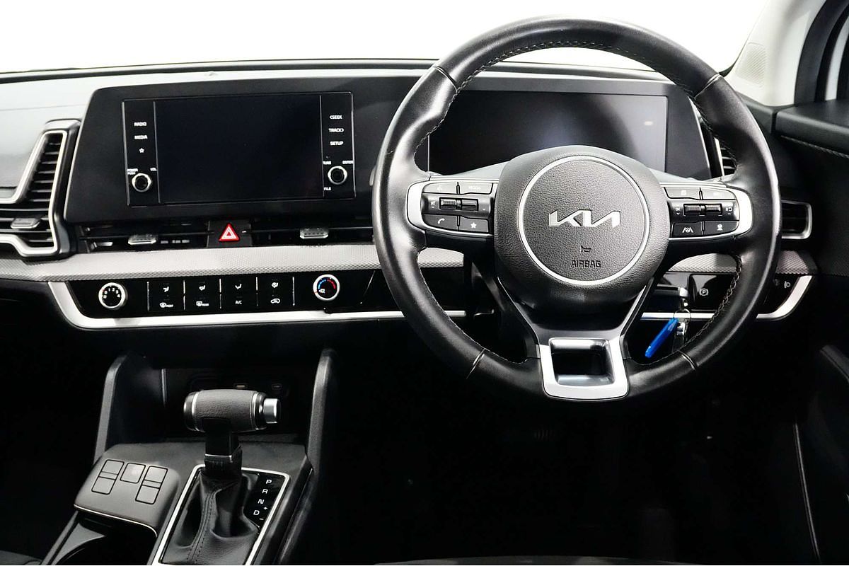 2022 Kia Sportage S NQ5