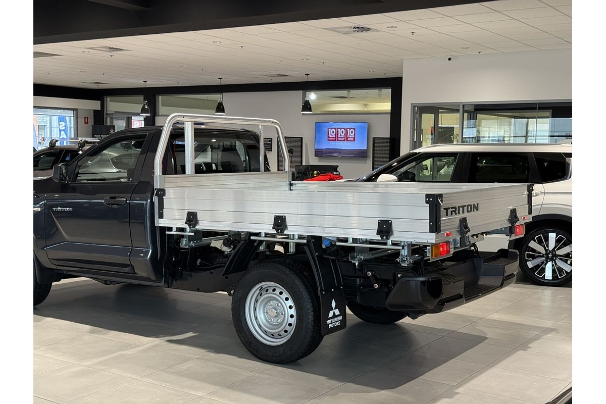 2026 Mitsubishi MV Triton GLX 2.4L D 6AT 4X2 SC CC 2026 Mitsubishi MV Triton GLX 2.4L D 6AT 4X2 SC CC