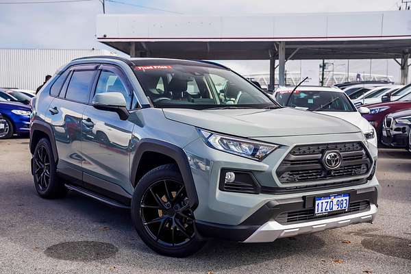 2019 Toyota RAV4 Edge AXAA54R