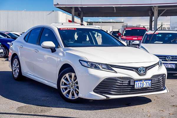 2018 Toyota Camry Ascent AXVH71R