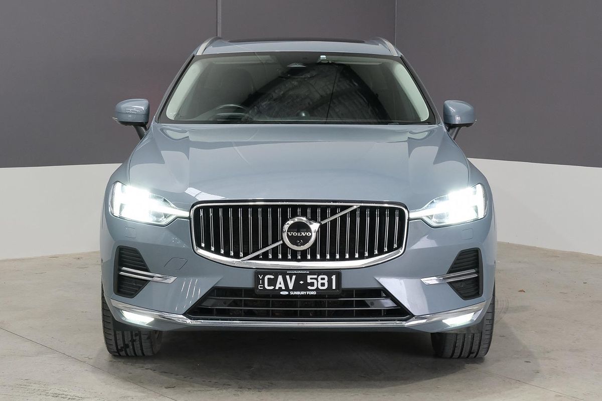 2022 Volvo XC60 B5 Inscription