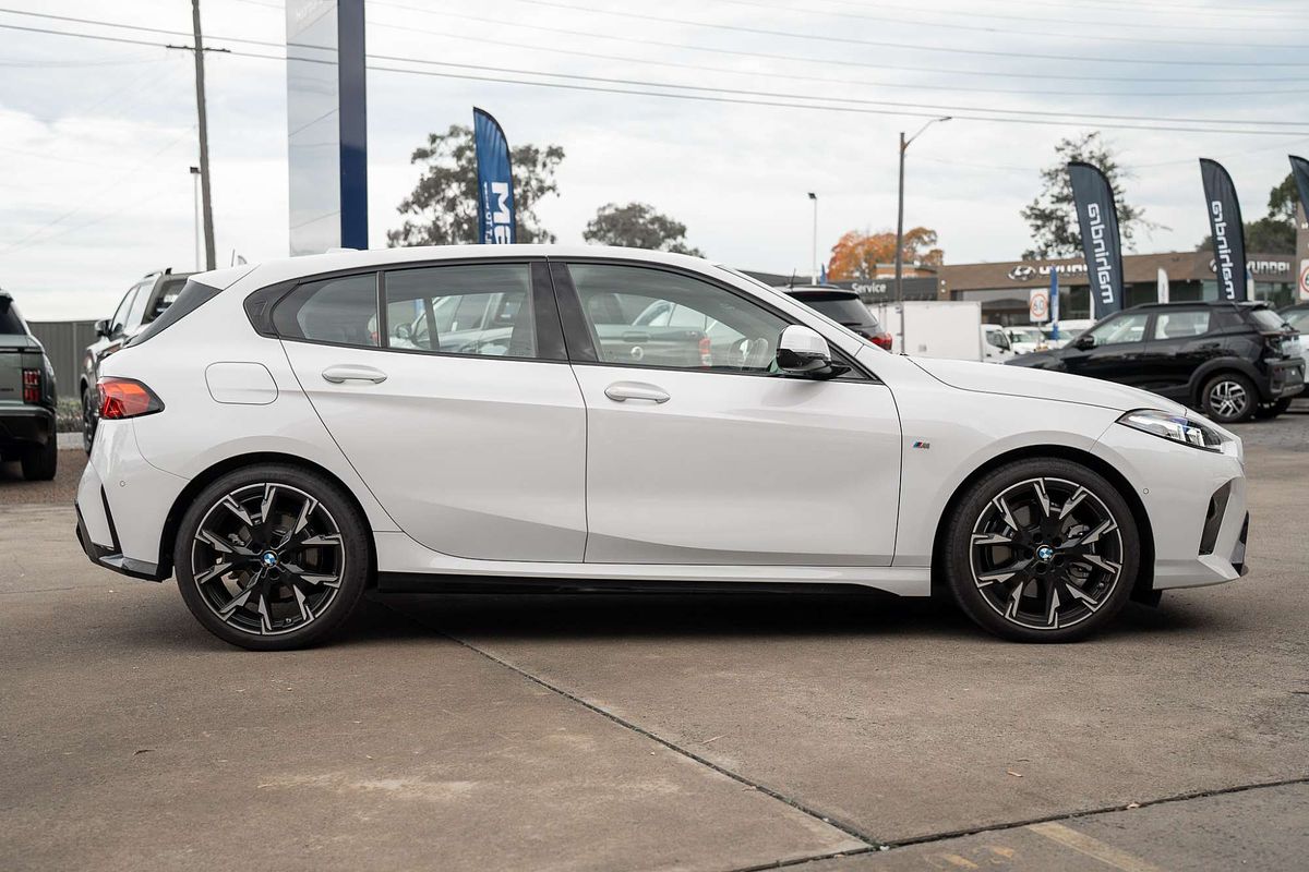 2025 BMW 1 Series 120 M Sport F70