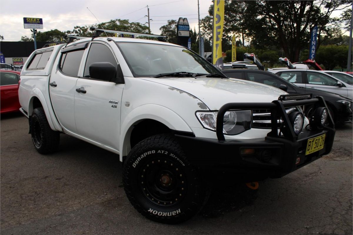 2013 Mitsubishi Triton GLX (4x4) MN MY13 4X4