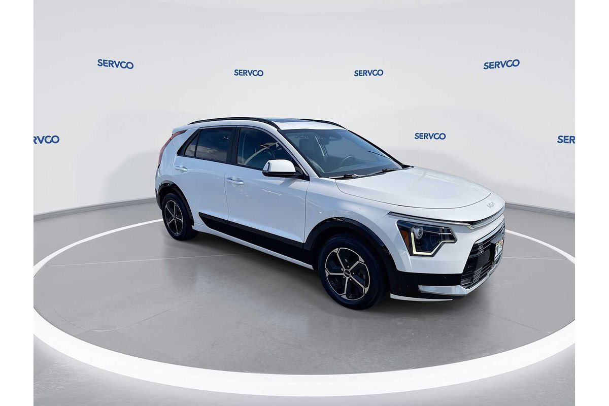 2023 Kia Niro SX
